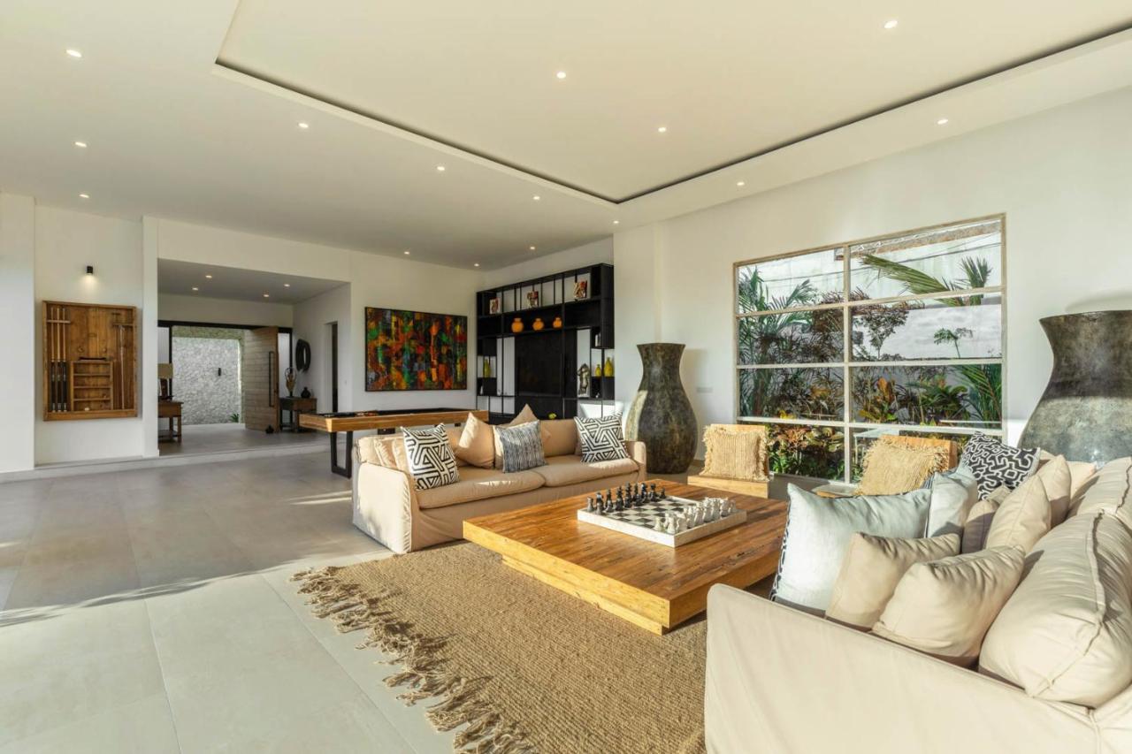 Costa Azzurra Villas By Balisuperhost Jimbaran  Bagian luar foto