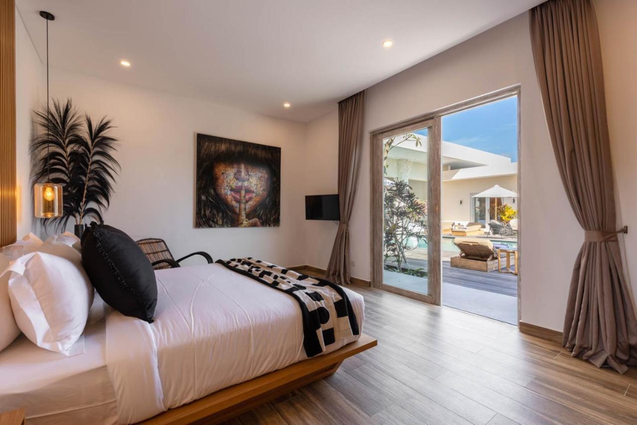 Costa Azzurra Villas By Balisuperhost Jimbaran  Bagian luar foto