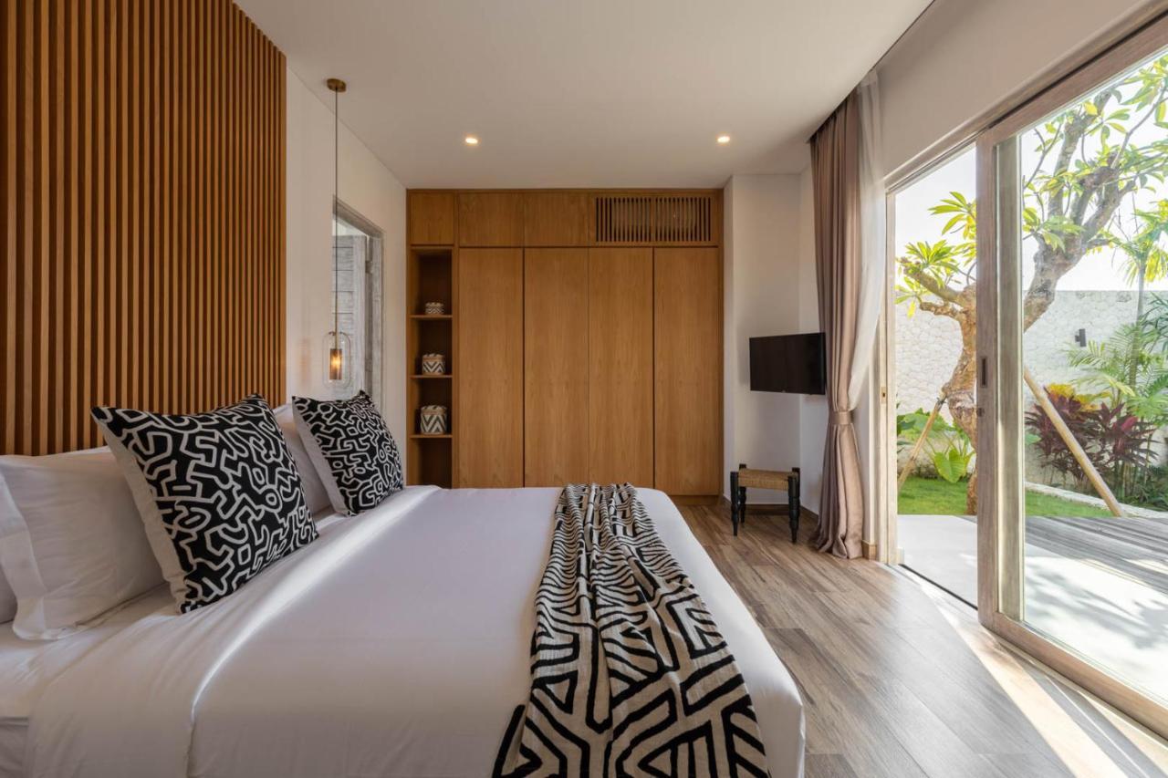 Costa Azzurra Villas By Balisuperhost Jimbaran  Bagian luar foto